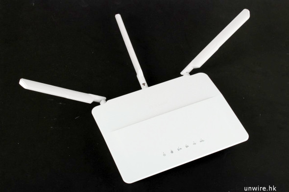 簡約 AC 雙頻極速王   D-LINK Wireless AC1900 DIR-880L