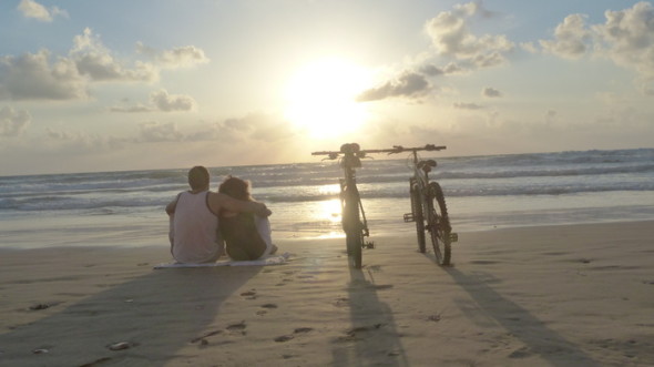 解決「無腳架」單車泊車問題 – Bicyclick