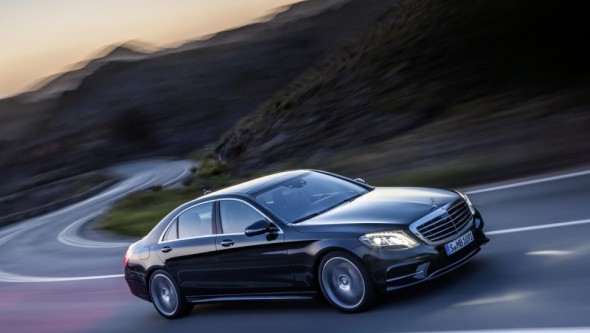 新平治 S Class 將加入手勢操控