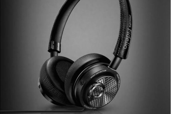 Philips 搶先 Apple，推出 Lightning 耳機