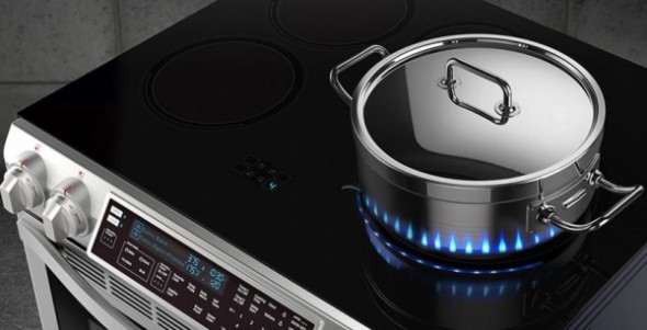 對細節的執著！Samsung Flex Duo 電磁爐具備 LED 火焰功能