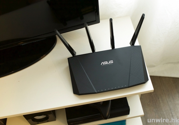 覆蓋達 5,000 ft²！ASUS 全球最快 2.4Gbps 無線路由 RT-AC87U 登場