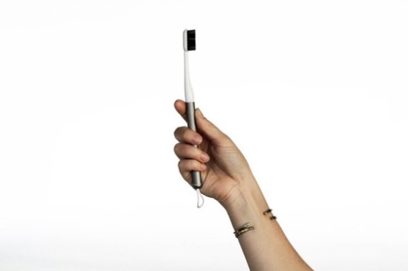 直到冇晒牙為止！Goodwell 智能牙刷聲稱可用足一世