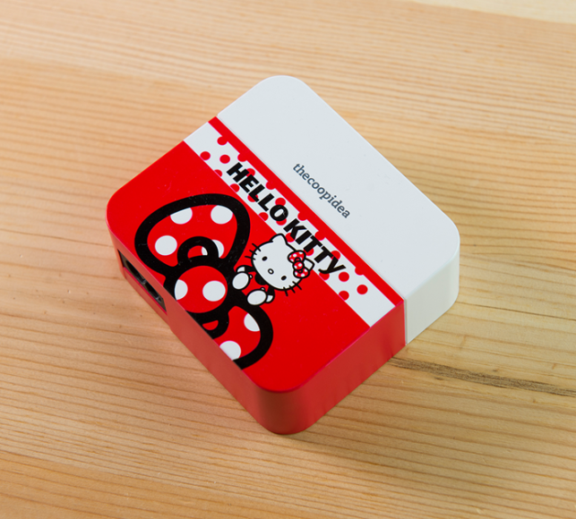 可愛又強力！Hello Kitty 5 x USB 10.6A Powerblock 充電器