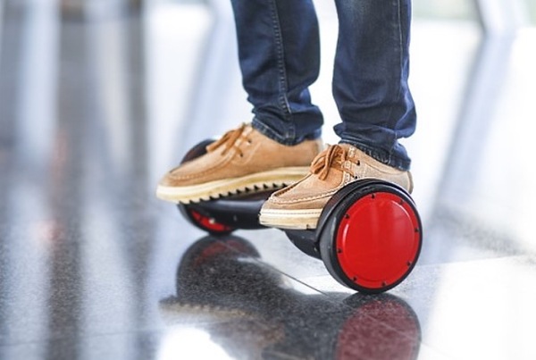 2016 年人類代步工具 ? SoloWheel Hovertrax