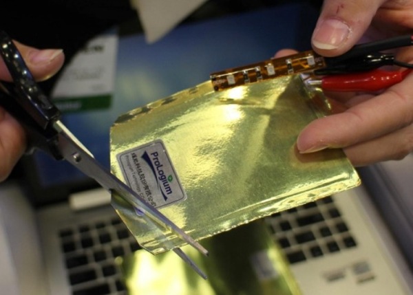 冇咁易爆炸！新款柔性電池扭曲剪斷仍可正常使用