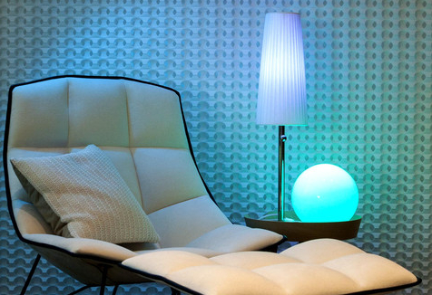 要咩色都得！Misfit 推出 Bolt 智能燈膽