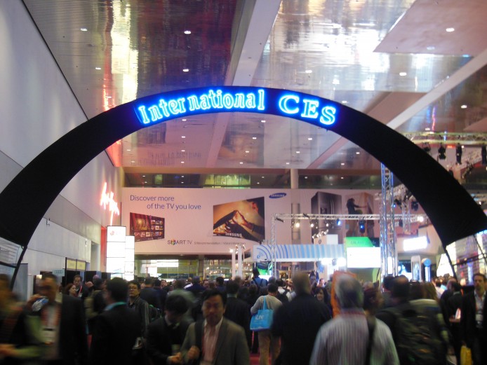 人數太多！ CES 主辦單位：希望參觀者在 16 萬內