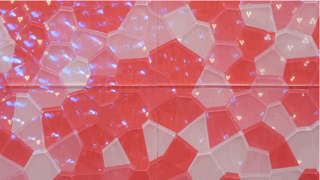 變色地磚 ! E-Ink 融入室內設計中