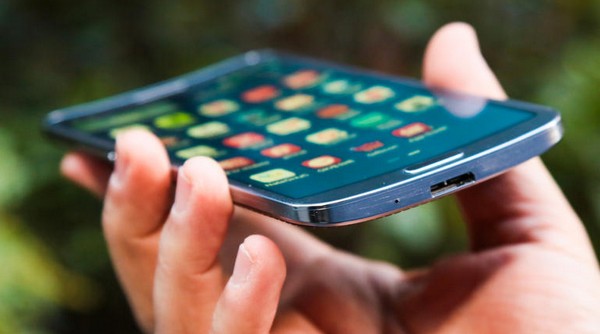 跟 LG G Flex 2 風？Samsung 或推出新款可彎曲手機 Galaxy Round 2