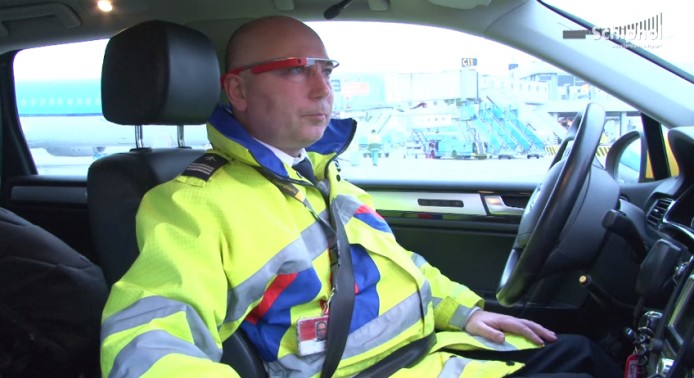 荷蘭機場利用 Google Glass 增加效率