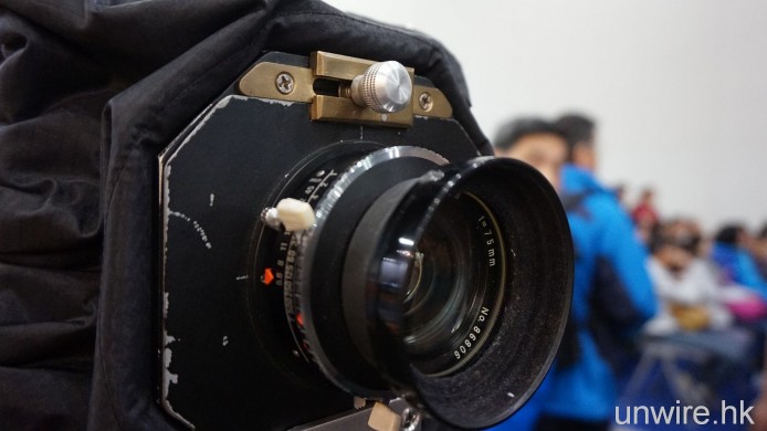 依莉詩與 3 位攝影師交流攝影成功之道