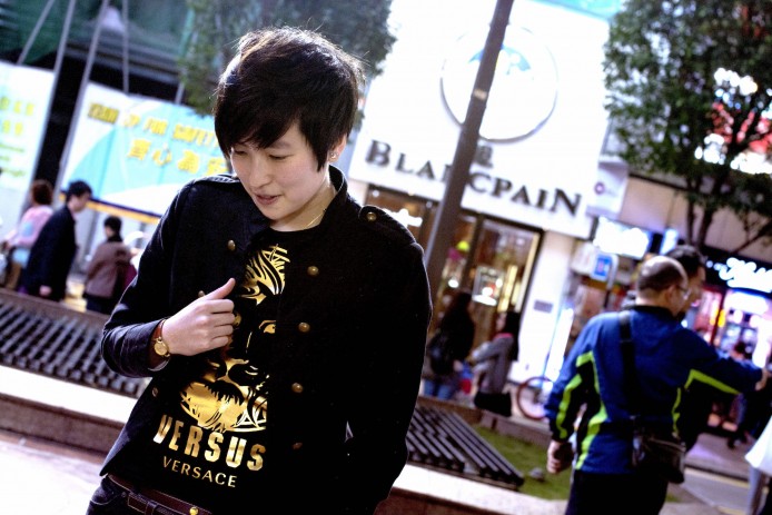 Gahion 41 ｜穿金色 Versace 的 Christine 就是土豪？