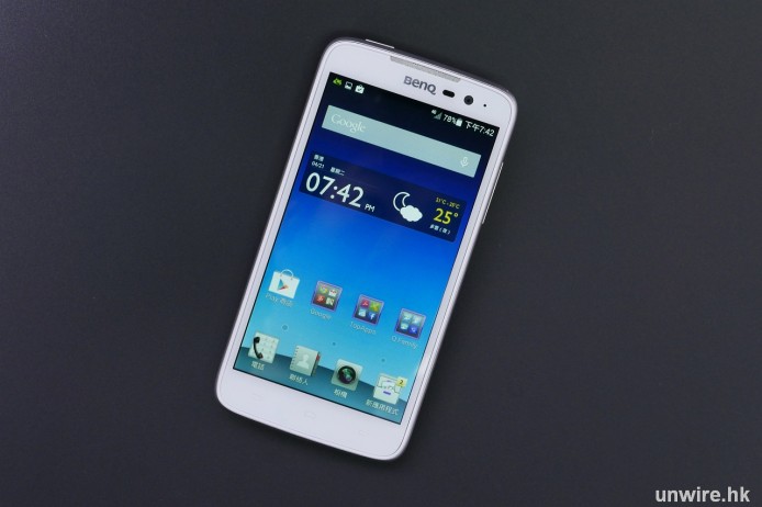 小編 ：「規格還好 需求雙制 LTE 才會考慮」- BenQ F5