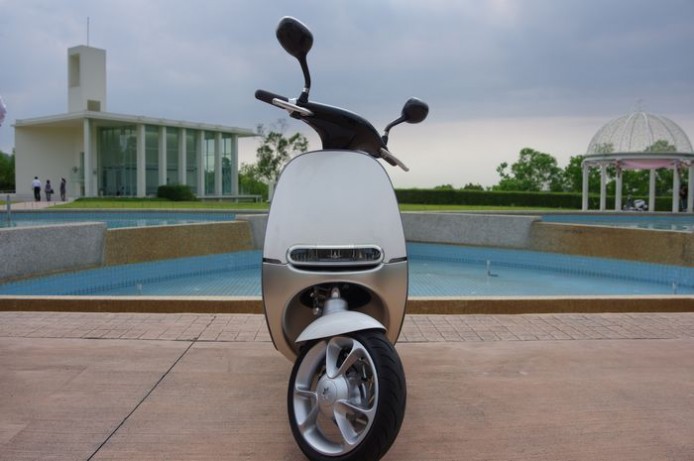 真正「電」單車！Gogoro 實車評測