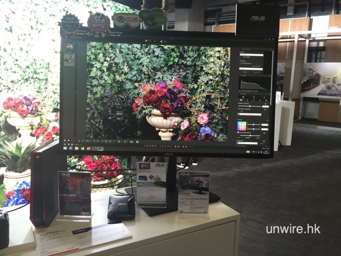 相展唔玩曬相！改用 4K 100% sRGB 專業高科技顯示