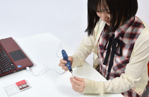 USB 玩埋電鑽..日本製 6 合 1 電鑽雕刻筆
