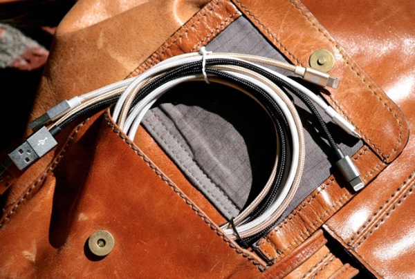 唔駛擔心扯斷 Apple 線！i10 Lightning 線可拉動汽車