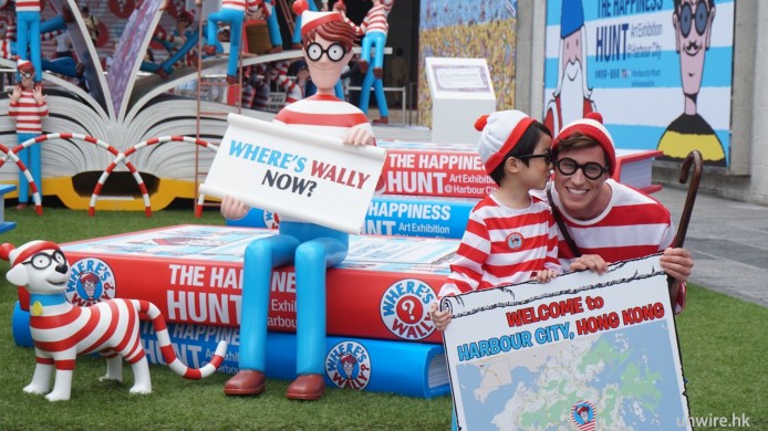 Where is Wally？海港城出現多隻  Wally 搵到傻..