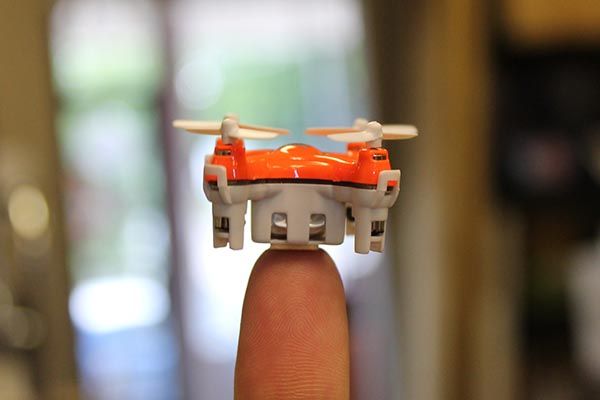 只得硬幣咁大！全球最細無人機 Aeriu 正式誕生