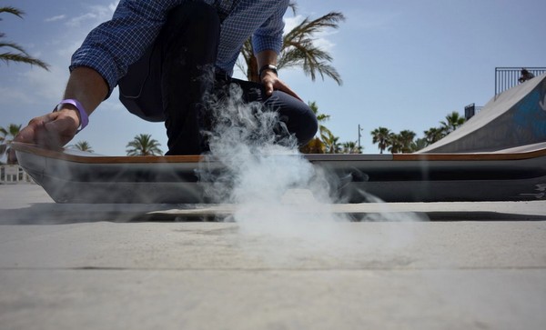 有片睇堅離地滑行！Lexus 製 Slide 磁浮滑板已於西班牙進行測試