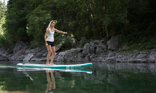 可以摺埋收落袋！SipaBoards 智能滑浪板自動充氣收放自如