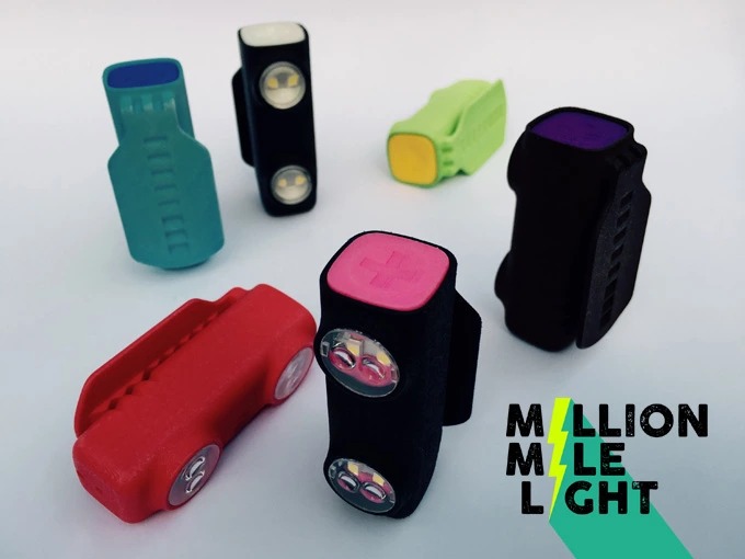 夜跑迷必備   動能發電警示燈