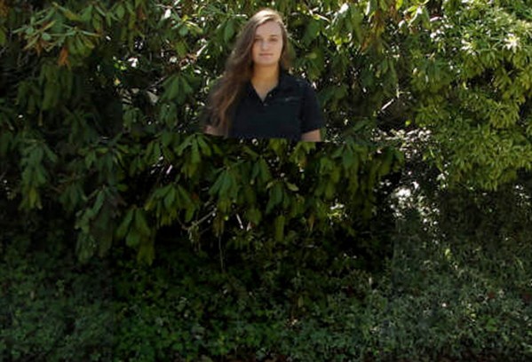 只得 3mm 厚！美國加州大學成功研發超輕便隱形斗篷