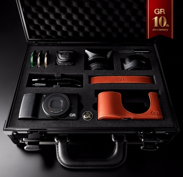 慶祝 10 週年  Ricoh 發表特別版 GR II Premium Kit