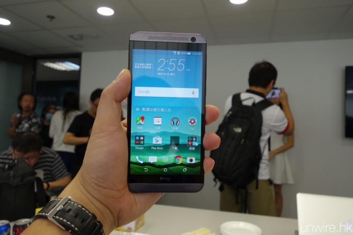 籮文：「小降級 大降價？」 One E9 Dual Sim 初步評測