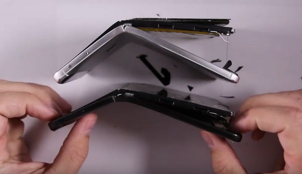 過份脆弱！Google Nexus 6P 多番測試機身都被輕易拗彎