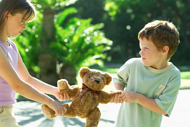 小朋友兩兄弟姊妹紛爭，如何才是「公平」處理 ?