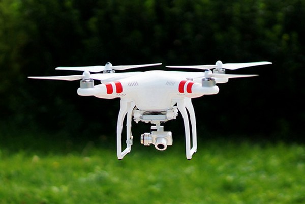 挑戰大疆？證據顯示小米無人機將可採用體感操作