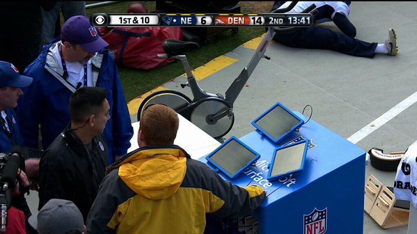唔再賴地硬？球迷指 NFL 球隊因 Surface Pro 3 失靈搞到輸波
