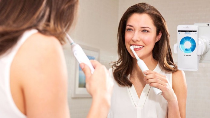 配合手機使用   Oral-B 發表全新智能牙刷