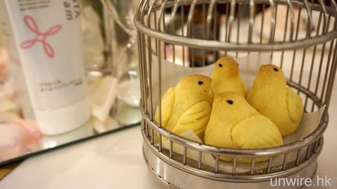 新派茶樓！依莉詩親試雀籠點心