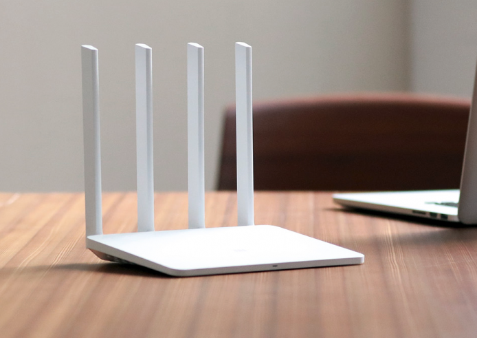 4 天線超大部 ! 小米路由器  3 登場   – AC 1200 只賣 149 人仔