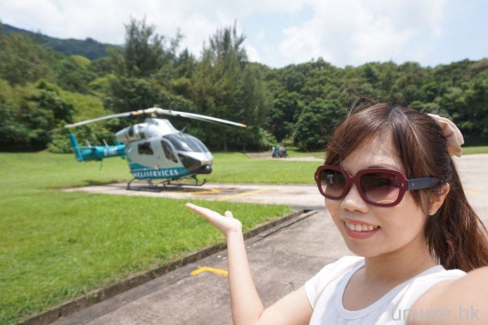 依莉詩空中體驗 : 先渣虛擬機  + 真。直昇機飛維港「一條龍」