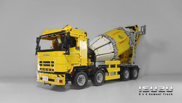 香港高手砌出 LEGO 田螺車！田螺識轉動兼噴混凝土