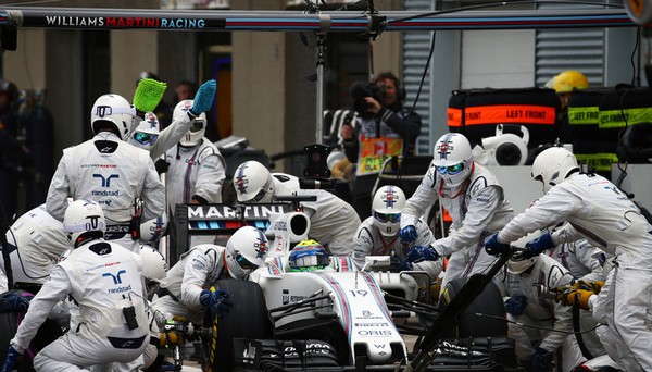 【有片睇】快到睇唔清楚！F1 威廉士車隊造出最快入 Pit 換胎時間：1.92 秒
