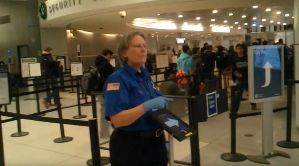 美國政府部門花約 1,100 萬製排隊 App！開發員 4 分鐘交課