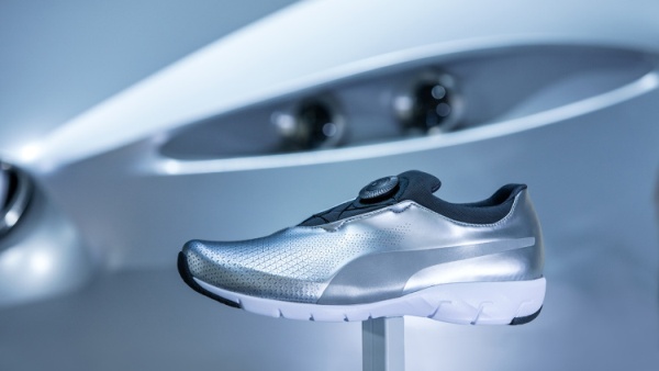 7 月 1 日發售！Puma X-CAT DISC 波鞋參考 BMW GINA 布料概念車設計而成