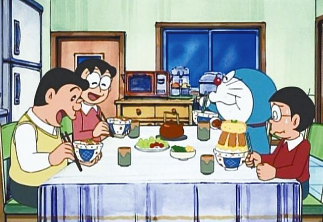 近半日本家庭禁子女食飯時玩手機