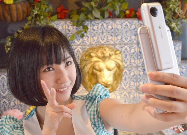 【有片睇】有線連接更穩定！iPhone 專用 Insta360 Nano 相機拍 360 度影片更方便