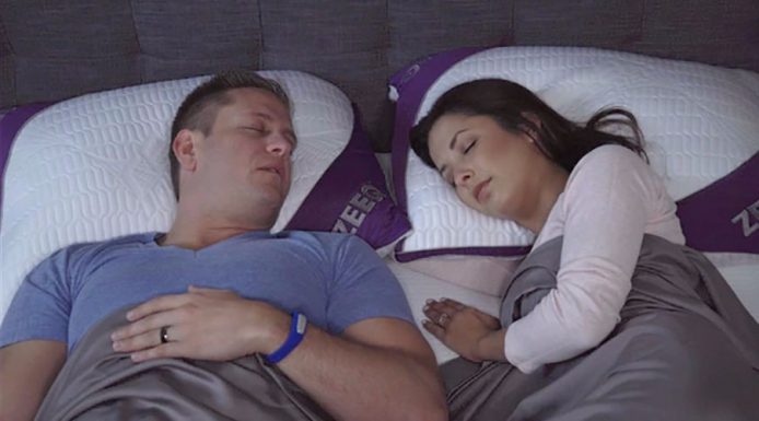 串流音樂 + 睡眠監測   智能枕頭 ZEEQ 登場