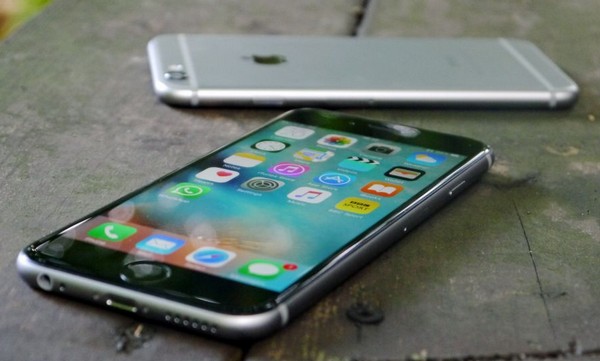 iPhone 出現嚴重安全漏洞！一 Click 連結即被越獄及安裝惡意軟件