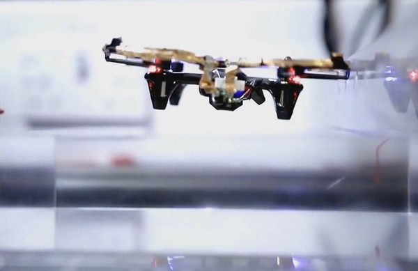 【有片睇】新科技，航拍機上無電池仍可永久飛行