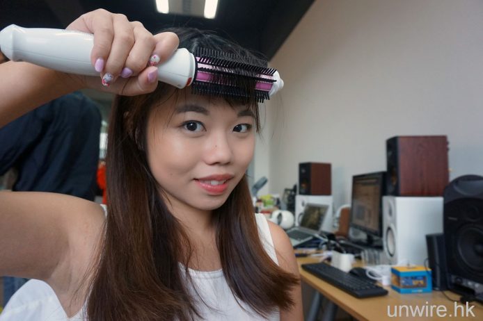 依莉詩：「手殘都捲到空氣感瀏海」 — SS Shiny Wire Free 熱捲梳評測