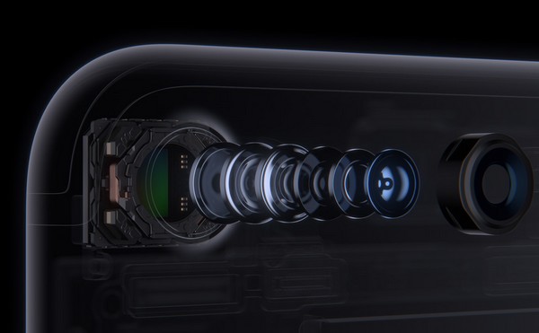 【有片睇】偷工減料？測試發現 iPhone 7 鏡頭玻璃原來並非由 100% 藍寶石製成