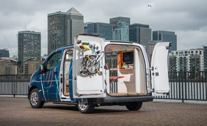 去到邊做到邊  日產電動車變身流動辦公室